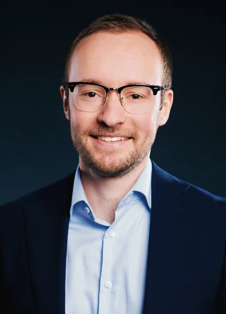 Tobias Piontek, Diplom Jurist - Rechtsreferendar bei Taylor Wessing